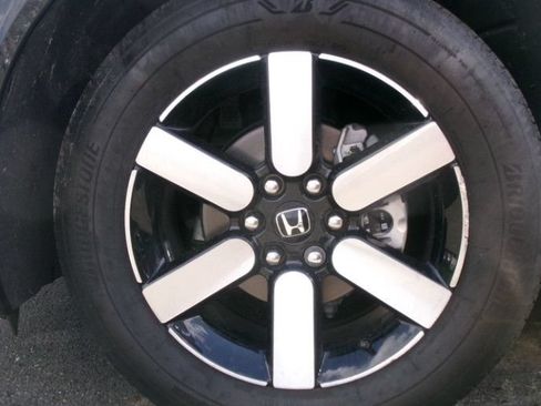 Used 2025 Honda Prologue Touring image 4