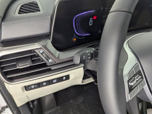 New 2025 Kia Telluride S image 18