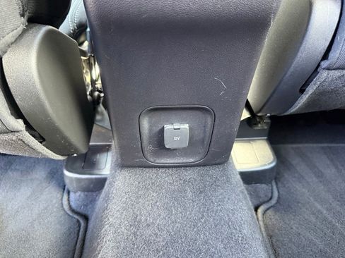 Used 2023 Ford Escape AWD image 32
