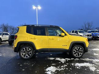 Used 2015 Jeep Renegade Latitude w/ Popular Equipment Group video 2