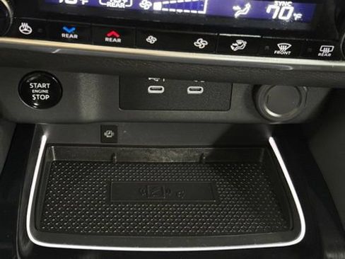 Certified 2025 Nissan Rogue SL w/ SL Premium Package FWD image 18
