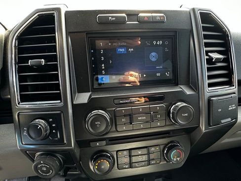 Used 2018 Ford F150 XLT w/ Equipment Group 302A Luxury image 20