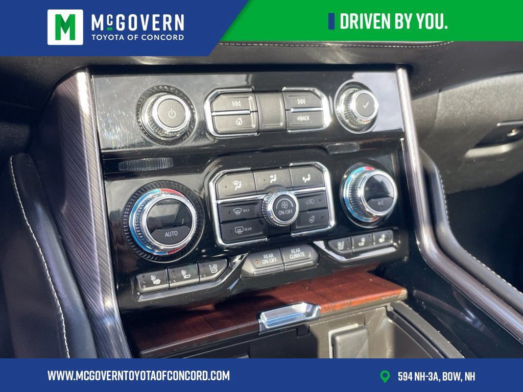 Used 2023 GMC Yukon XL Denali Ultimate AWD/4WD image 23