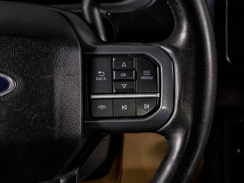 Used 2024 Ford F250 Lariat w/ Sport Appearance Package AWD/4WD image 19