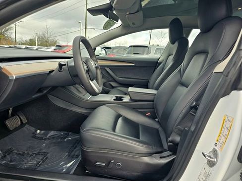 Used 2022 Tesla Model 3 Long Range image 17