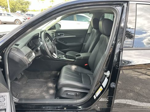 Used 2024 Acura Integra FWD image 2