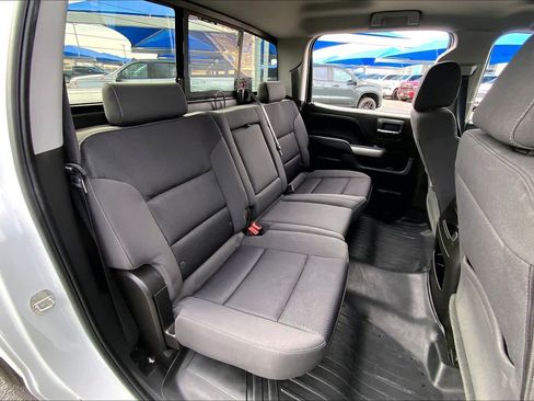 Used 2018 Chevrolet Silverado 1500 LT w/ Texas Edition image 20