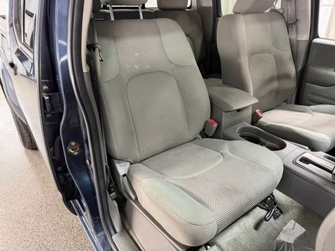 Used 2016 Nissan Frontier SV w/ SV Value Truck Package AWD/4WD image 20