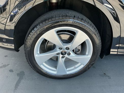Certified 2025 Audi Q5 Premium w/ Premium Plus AWD/4WD image 29
