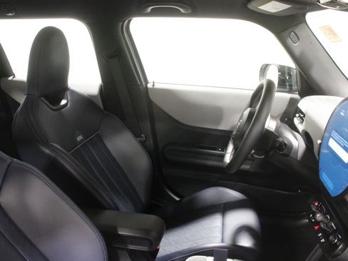 Used 2026 MINI Cooper S FWD image 28