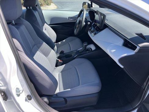 Certified 2026 Toyota Corolla SE image 30