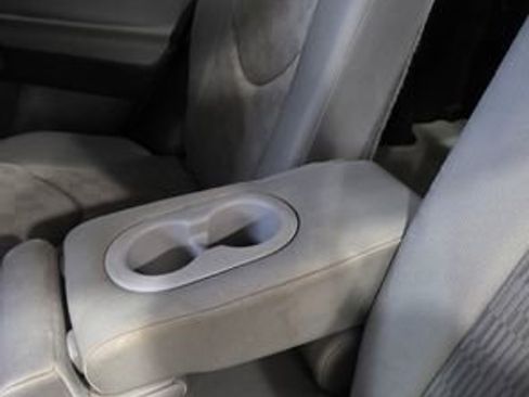 Used 2011 Toyota RAV4 Base image 27