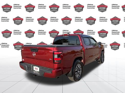 Certified 2024 Nissan Frontier SL image 6