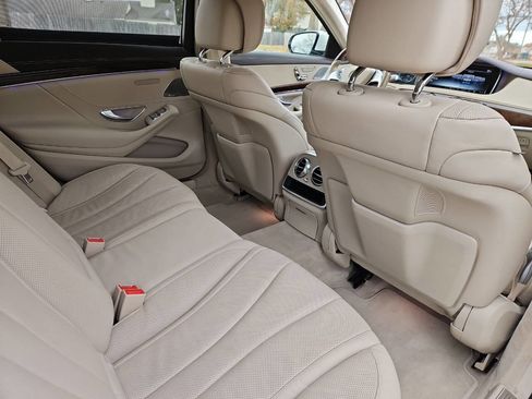 Used 2016 Mercedes-Benz S 550 Sedan image 16