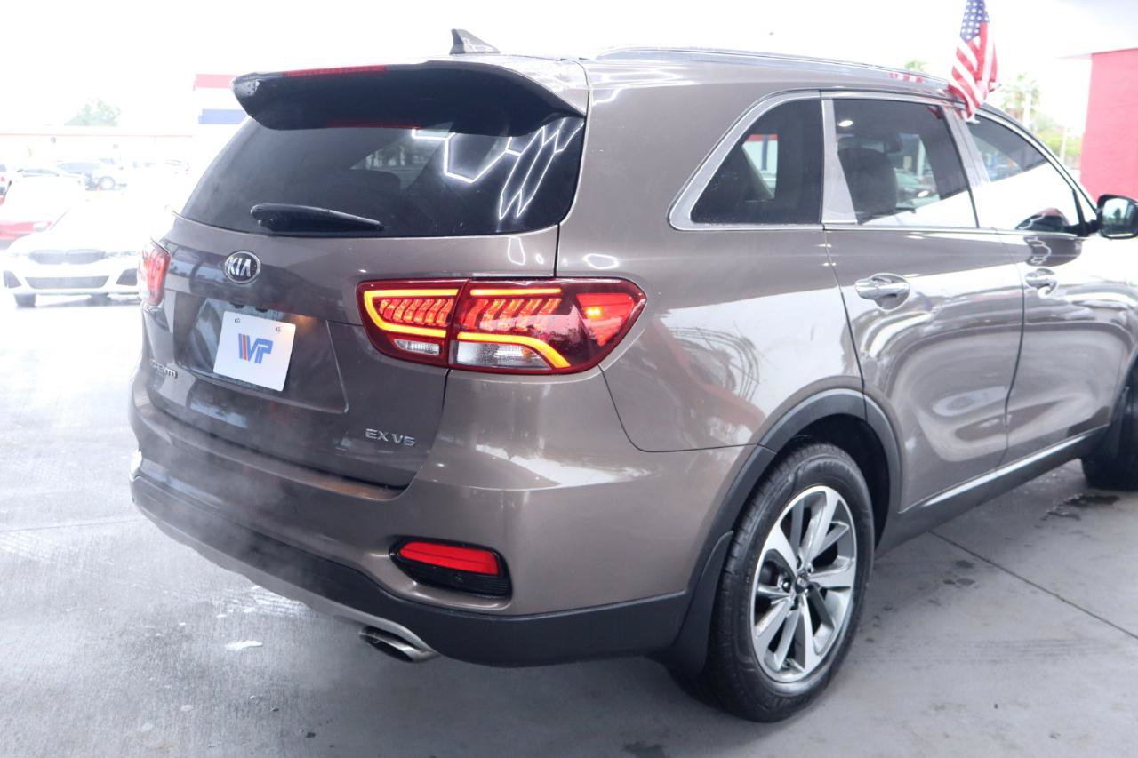 Used 2019 Kia Sorento EX w/ EX Touring Package FWD image 7