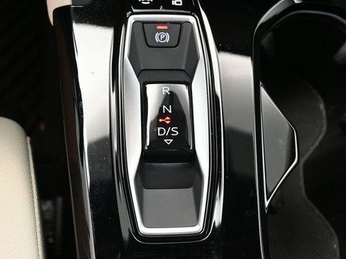 Used 2025 Audi Q5 Prestige AWD/4WD image 27