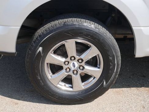 Used 2018 Ford F150 XLT w/ Equipment Group 302A Luxury AWD/4WD image 12