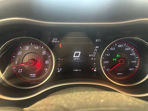 Used 2015 Dodge Charger R/T RWD image 4