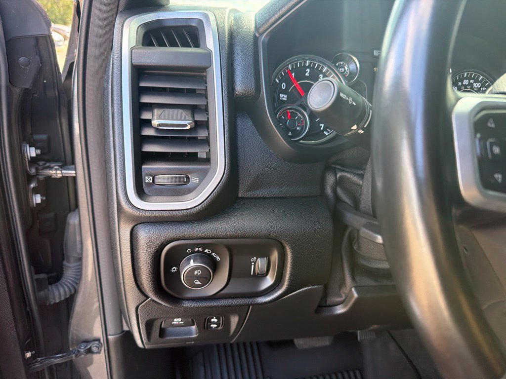 Used 2021 RAM 1500 Big Horn AWD/4WD image 30