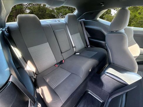 Used 2022 Dodge Challenger R/T w/ Shaker Package image 26