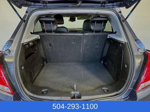 Used 2019 Chevrolet Trax LT w/ LT Convenience Package FWD image 24