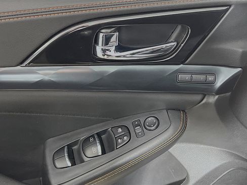 Used 2019 Nissan Maxima SR w/ Premium Package image 17