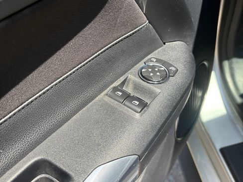 Used 2015 Ford Mustang Coupe RWD image 23
