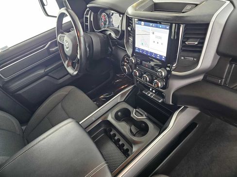 Used 2022 RAM 1500 Big Horn AWD/4WD image 11