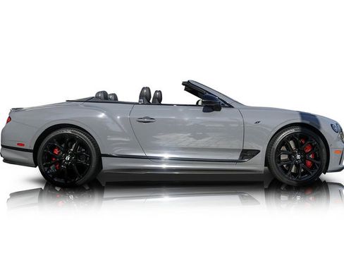 Used 2024 Bentley Continental GT S image 2