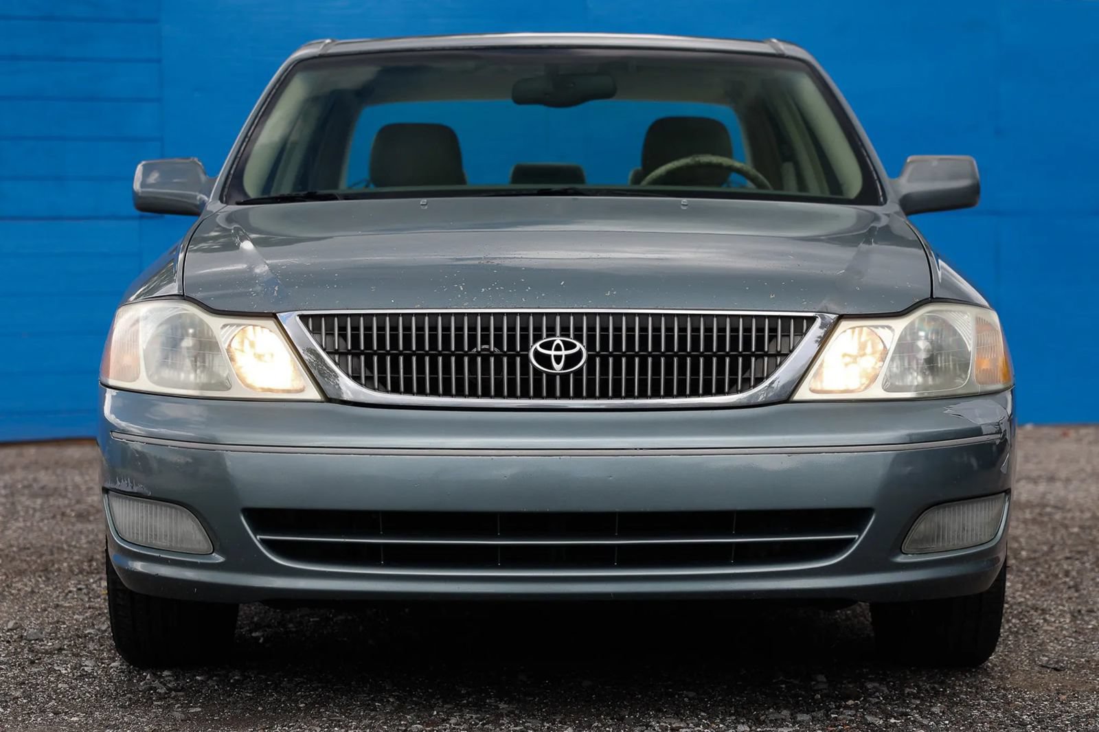 Used 2001 Toyota Avalon XLS w/ Option Pkg 5 FWD image 10