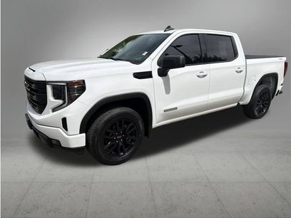 Used 2023 GMC Sierra 1500 Elevation