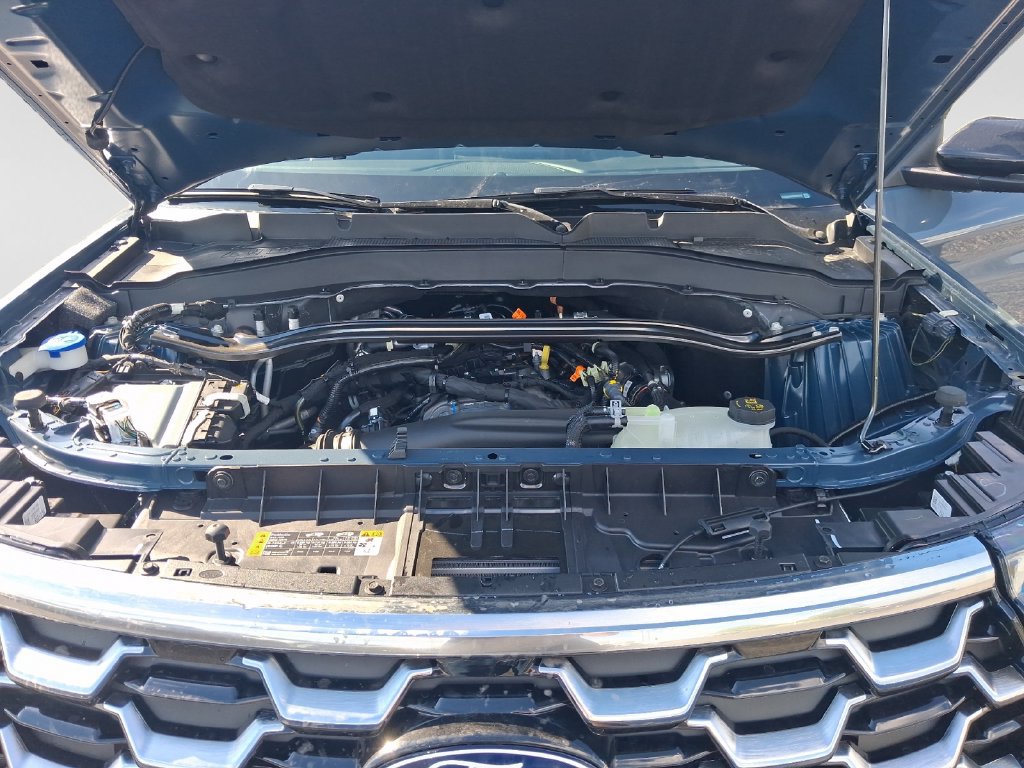 New 2027 Ford Explorer Platinum AWD/4WD image 32