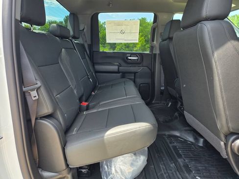 New 2026 GMC Sierra 2500 Pro w/ Convenience Package AWD/4WD image 18