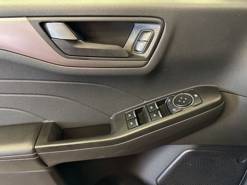 Used 2024 Ford Escape Active AWD/4WD image 18