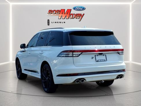 Used 2024 Lincoln Aviator Reserve w/ Equipment Group 201A AWD/4WD image 6