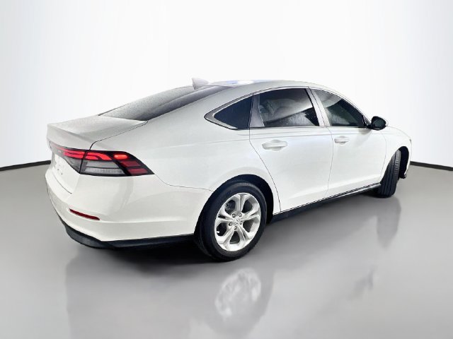 Used 2023 Honda Accord LX image 8