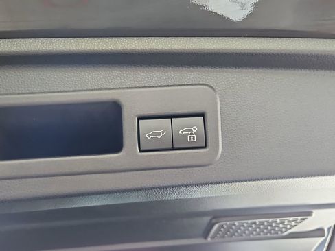 Used 2025 Toyota 4Runner TRD Off-Road Premium image 35