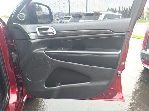 Used 2020 Jeep Grand Cherokee Altitude image 20