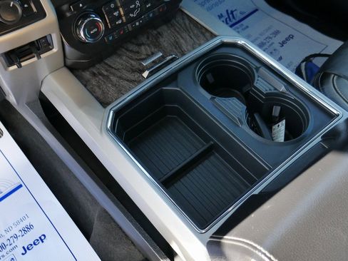 Used 2017 Ford F250 Lariat w/ Lariat Ultimate Package image 51