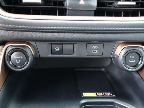 Certified 2024 Toyota Grand Highlander AWD Hybrid image 22