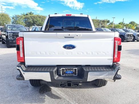 New 2026 Ford F250 Lariat w/ Lariat Premium Package image 8