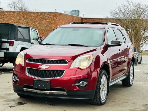 Used 2010 Chevrolet Equinox LTZ image 3