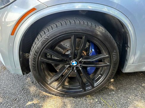 Used 2018 BMW X5 M AWD/4WD image 8