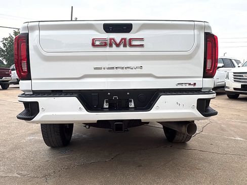 Used 2023 GMC Sierra 2500 AT4 w/ AT4 Premium Plus Package AWD/4WD image 6