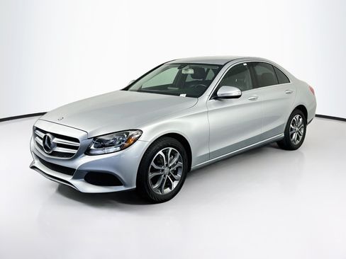 Used 2015 Mercedes-Benz C 300 4MATIC Sedan image 3