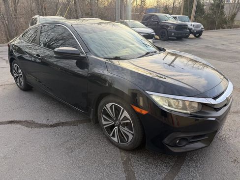 Used 2016 Honda Civic EX-T image 5