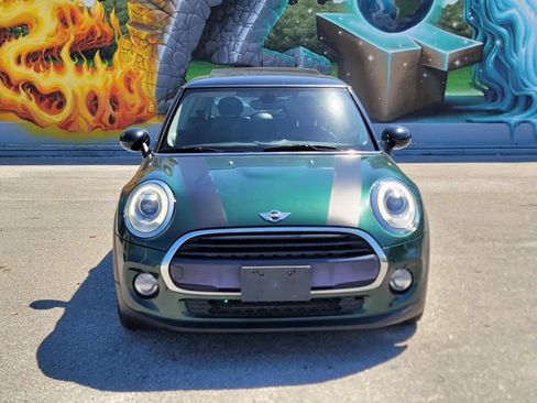 Used 2018 MINI Cooper 2-Door Hardtop FWD image 3