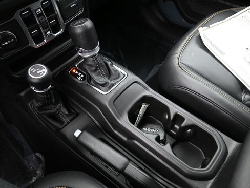 New 2026 Jeep Gladiator Sport image 18