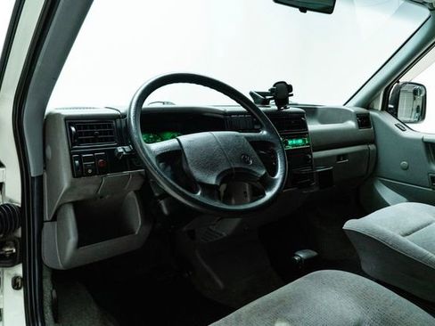 Used 1993 Volkswagen Eurovan MV image 23