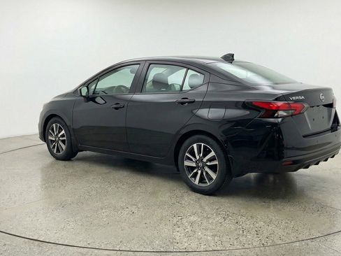Used 2025 Nissan Versa SV image 6